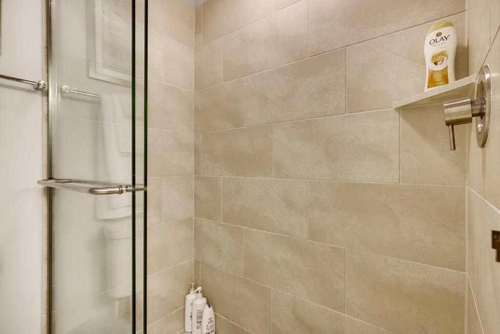 Gorgeous 4 Bed Home On St Mary'S - Minutes To Riverwalk/Pearl سان أنطونيو المظهر الخارجي الصورة