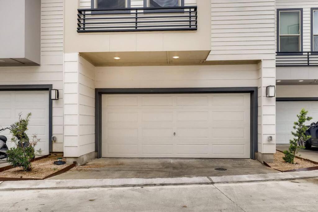Gorgeous 4 Bed Home On St Mary'S - Minutes To Riverwalk/Pearl سان أنطونيو المظهر الخارجي الصورة